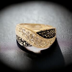 Vintage Silver Band with Crystals, Marcasite Detailing, Women’s Size 7.5